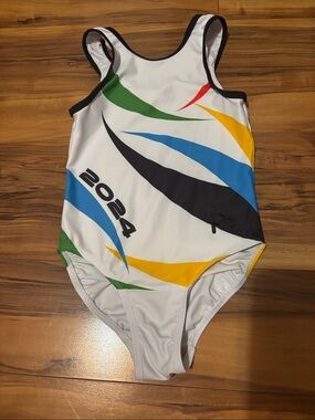 Plum 2024 Olympic leotard EUC- child medium